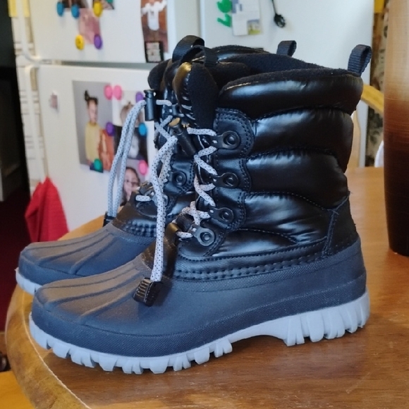 Cougar Black and Gray Ankle Boots - Picture 1 of 9